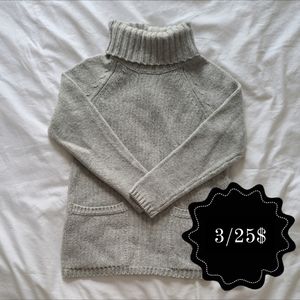 Turtle neck sweater